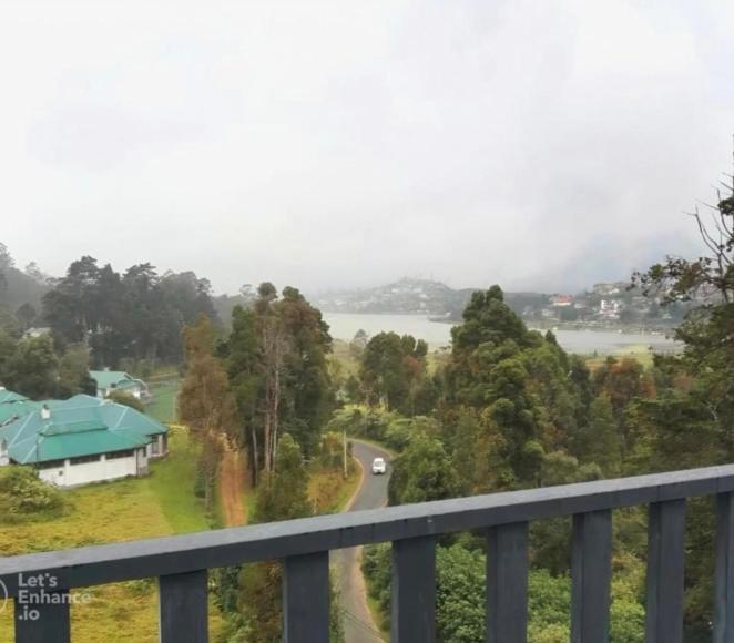 Nuwaraeliya Penthouse Apartment With Pool & Panaromic Views Нувара-Елія Екстер'єр фото